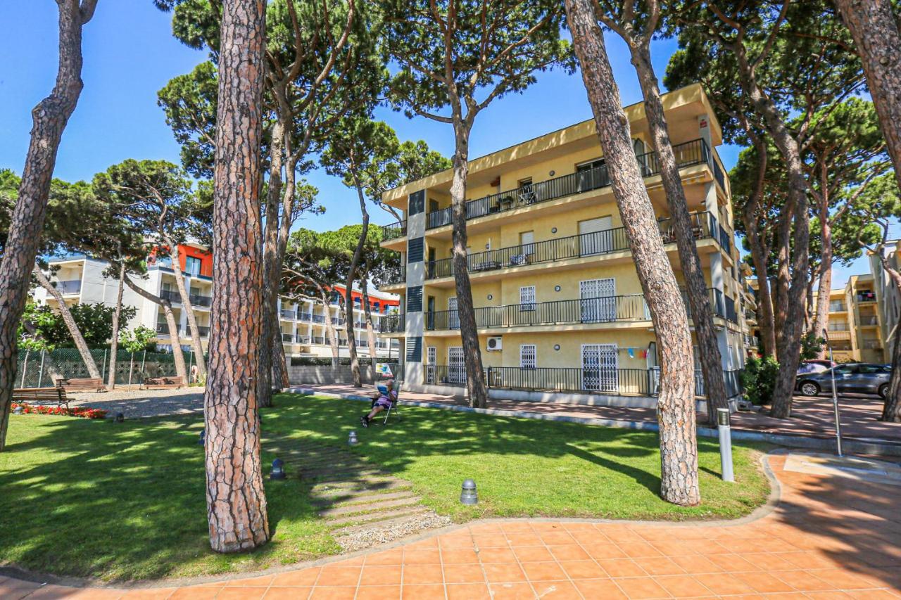 Pins I Mar - Only Families Apartment Cambrils Exterior photo